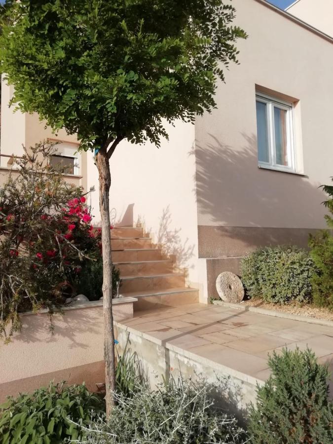Apartment Dandelion Брела Екстериор снимка